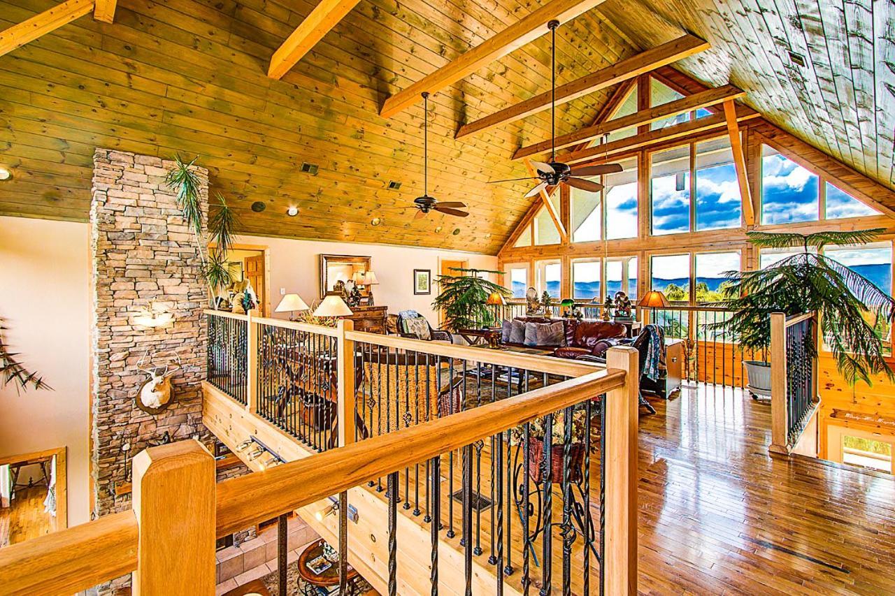Tanasi Lodge - Reunions, Retreats, Weddings, Family Getaways Sevierville Extérieur photo